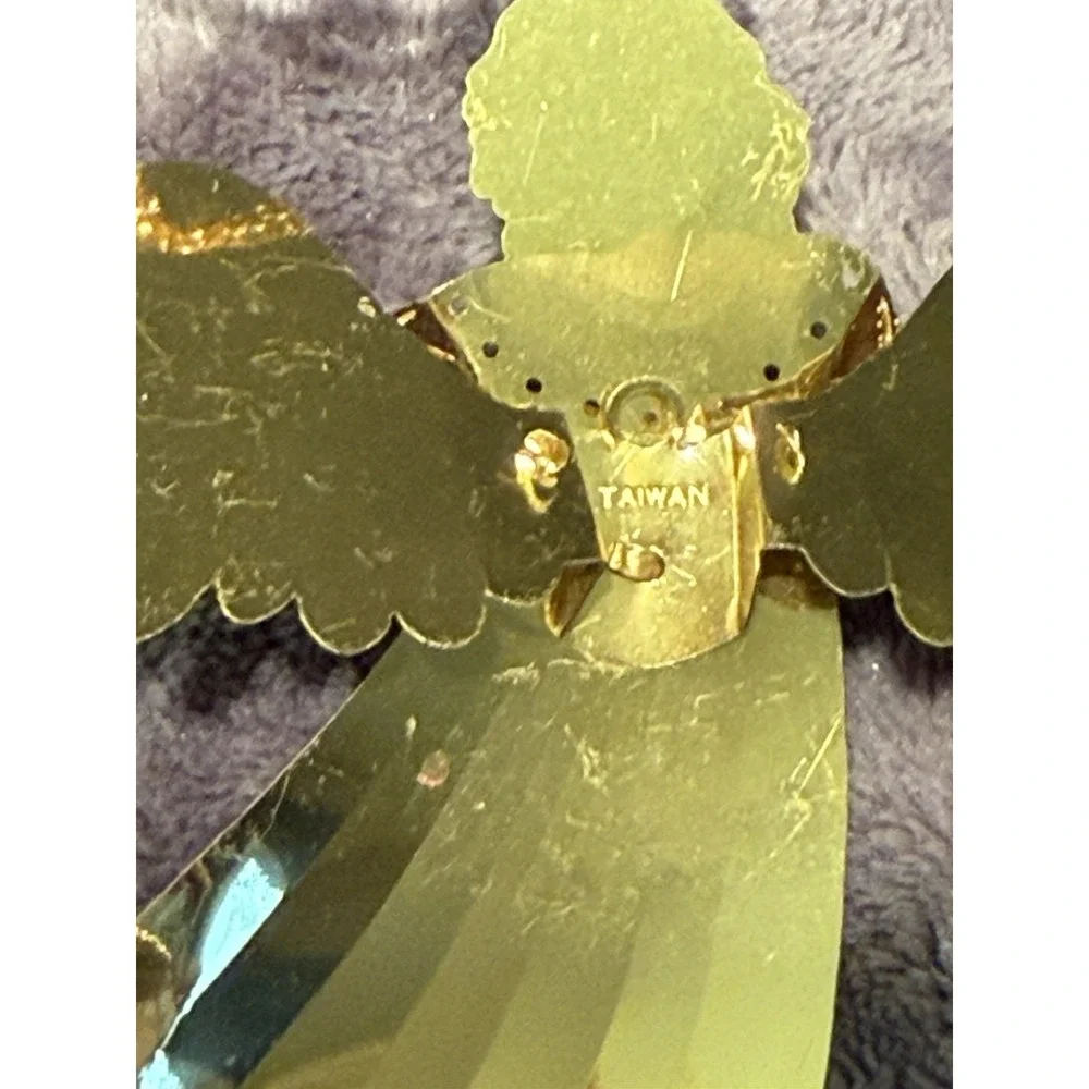 Vintage 60s  Gold Tone Movable Filigree‎ Angel Holding Bell  4